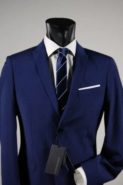 Abito Slim Fit John Barritt Blu Marine Due Bottoni Petto A Lancia -Meyer Shop 0 26a5f4b5 1200