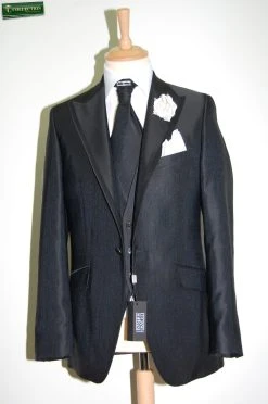 Abito Elegante Luciano Soprani Nero Completo Di Panciotto Cravatta Coordinato -Meyer Shop 0 399758f7 1700