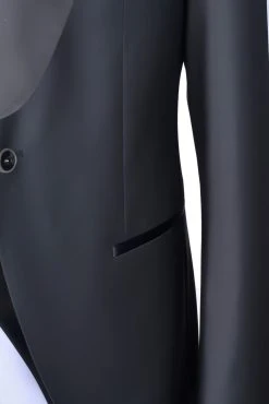 Baggi Men Smoking Con Petto A Lancia Nero Baggi Slim Fit Con Gilet E Plastron -Meyer Shop 0 48dfa77a 1700