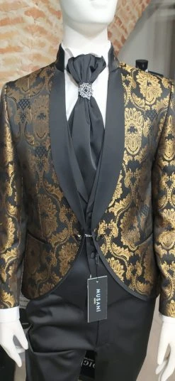 Musani Uomo Abito Musani Damascato Ecru Con Panciotto Cravatta E Papillon -Meyer Shop 0 8f7e27b1 1600