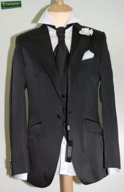 Abito Cerimonia Luciano Soprani Nero Con Panciotto E Cravatta -Meyer Shop 0 929eeeab 1700