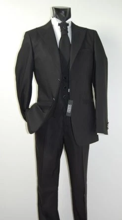 LUCIANO SOPRANI Cerimonia Abito Nero Gessato Luciano Soprani Con Panciotto E Cravatta -Meyer Shop 0 a5580a49 800