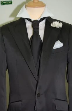 Abito Cerimonia Luciano Soprani Nero Con Panciotto E Cravatta -Meyer Shop 0 af560433 1700