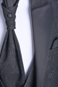 Baggi Men Abito Slim Fit Alla Coreana Nero Damascato Con Gilet E Cravatta -Meyer Shop 0 fbd1783f 1700